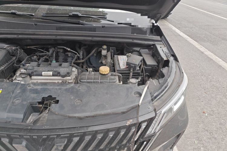 Used Wuling Jiachen 2022 1.5L Manual Comfort Edition Engine Bay Left