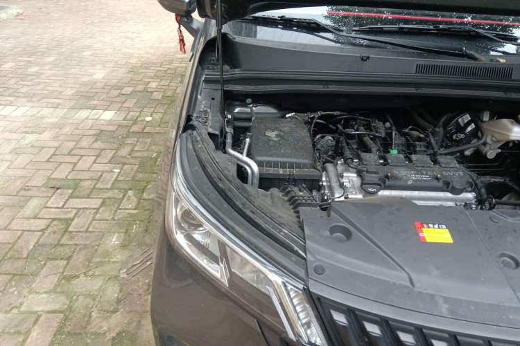 Used Wuling Jiachen 2022 1.5L Manual Enjoyment Elite Model Engine Bay Right