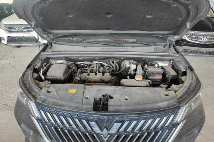 Used Wuling Jiachen 2022 1.5L Manual Comfort Edition Engine Bay