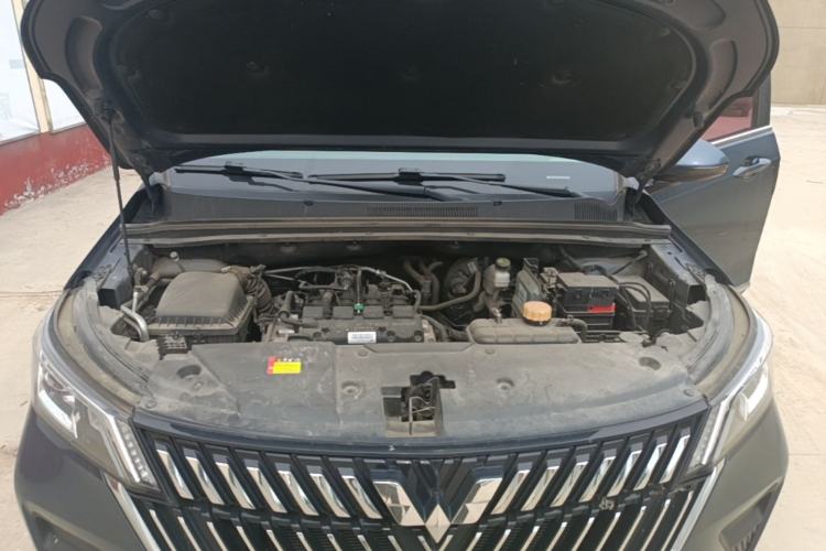 Used Wuling Jiachen 2022 1.5L Manual Light Comfort Edition Engine Bay