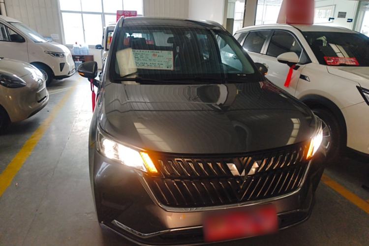 Used Wuling Jiachen 2022 1.5T Manual Light Enjoyment Dynamic Version Exterior 1