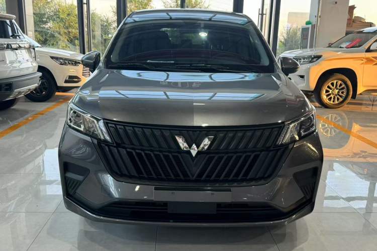 Used Wuling Jiachen 2022 1.5L Manual Enjoyment Elite Model Exterior 1