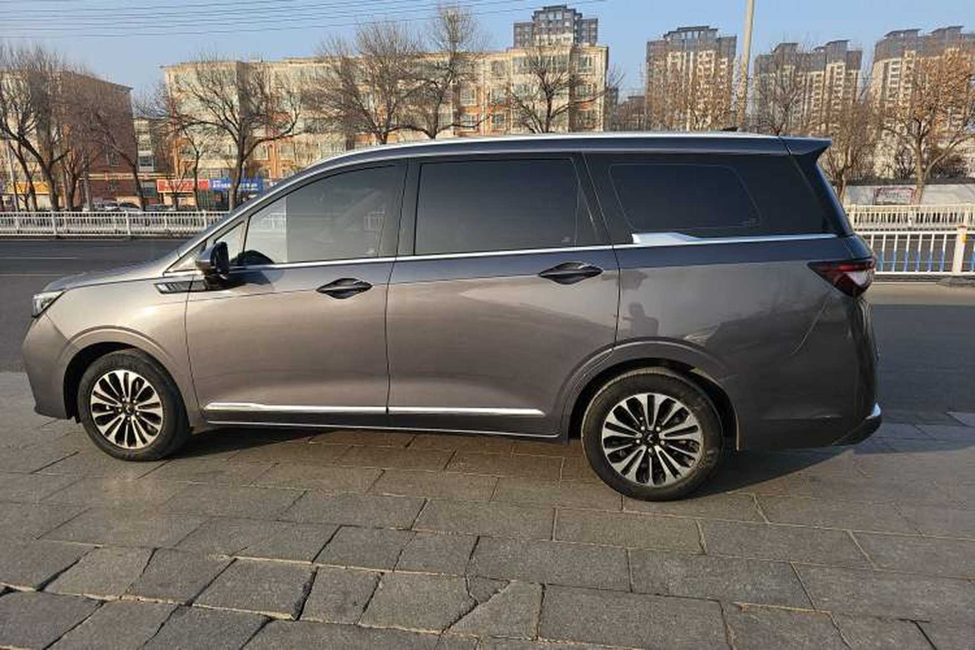 Used Wuling Jiachen 2022 1.5T CVT Deluxe Flagship Edition Exterior 7