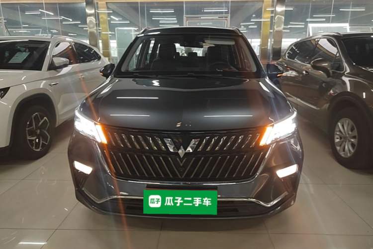 Used Wuling Jiachen 2022 1.5T CVT Deluxe Flagship Edition Front