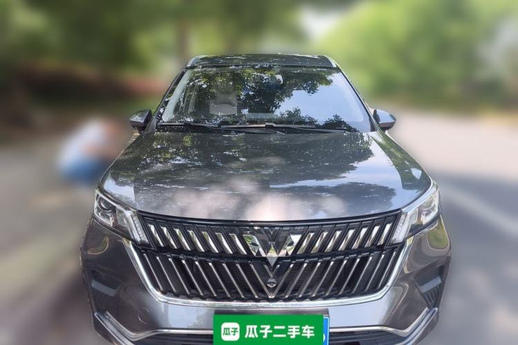 Used Wuling Jiachen 2022 1.5T Manual Comfort & Dynamic Version Front