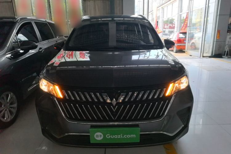 Used Wuling Jiachen 2022 1.5L Manual Comfort Edition Front