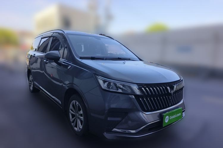 Used Wuling Jiachen 2022 1.5L Manual Comfort Edition Front Right 45 Deg