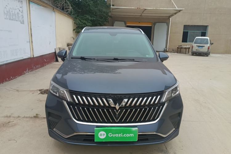 Used Wuling Jiachen 2022 1.5L Manual Light Comfort Edition Front