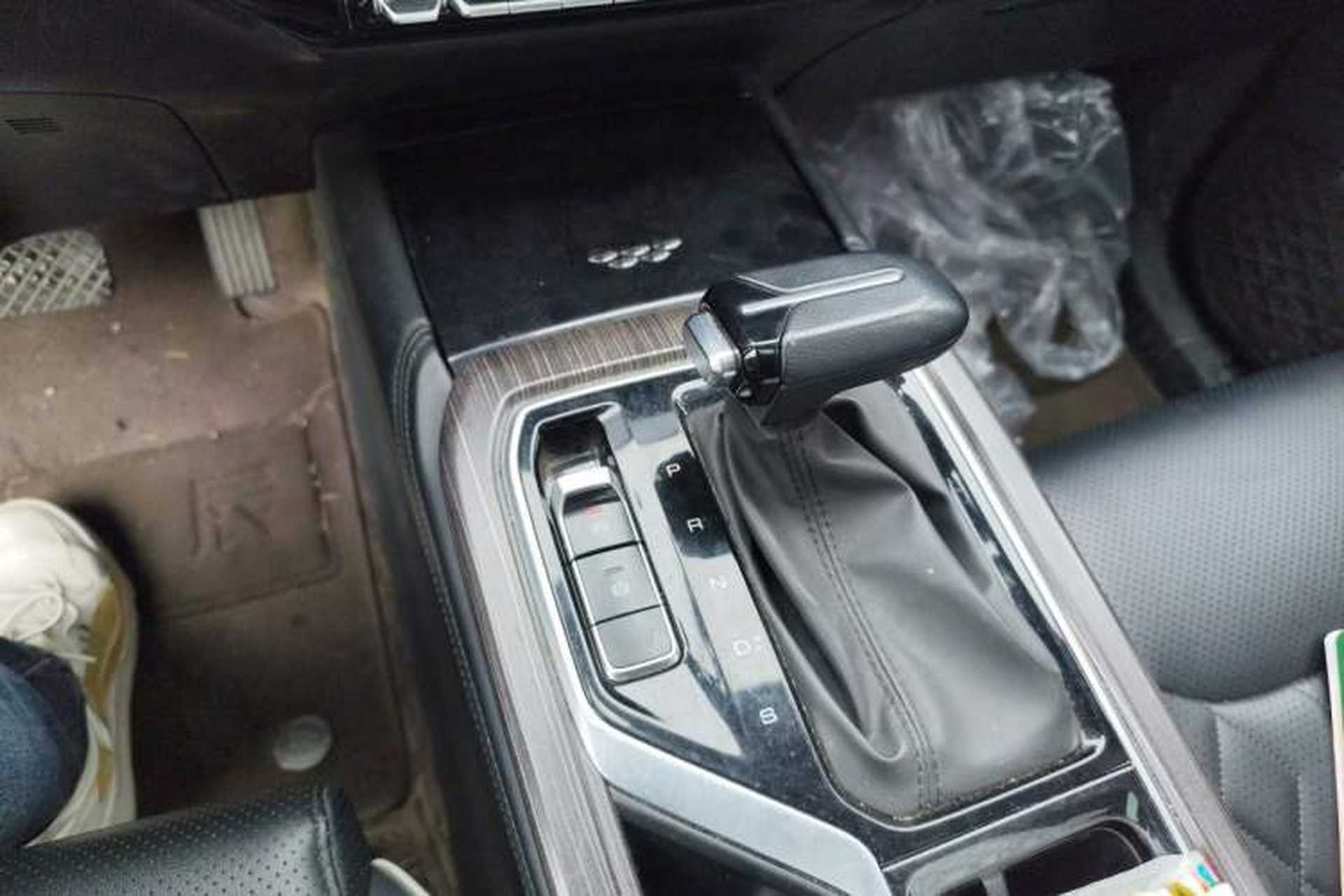 Used Wuling Jiachen 2022 1.5T CVT Deluxe Flagship Edition Gear Lever