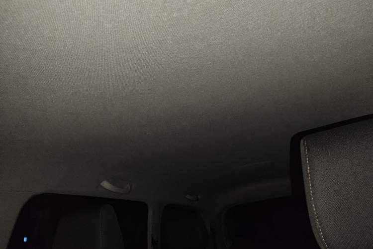 Used Wuling Jiachen 2022 1.5L Manual Enjoyment Elite Model Headliner