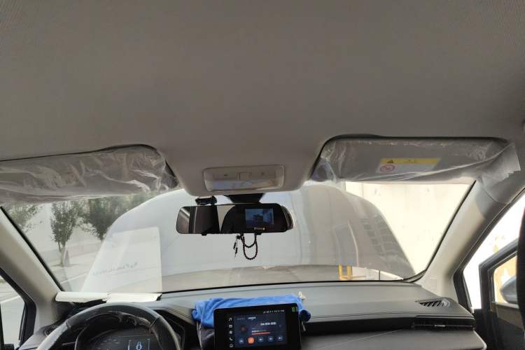 Used Wuling Jiachen 2022 1.5L Manual Comfort Edition Headliner