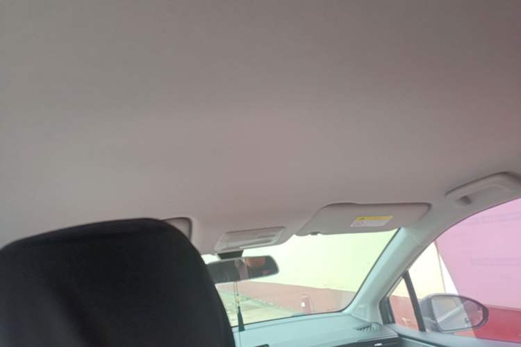 Used Wuling Jiachen 2022 1.5L Manual Light Comfort Edition Headliner