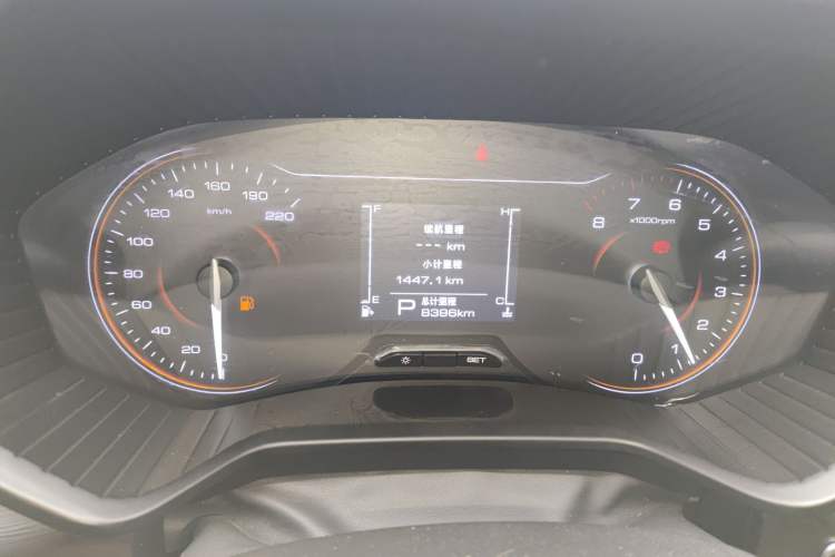 Used Wuling Jiachen 2022 1.5T CVT Smart Luxury Version Instrument Cluster