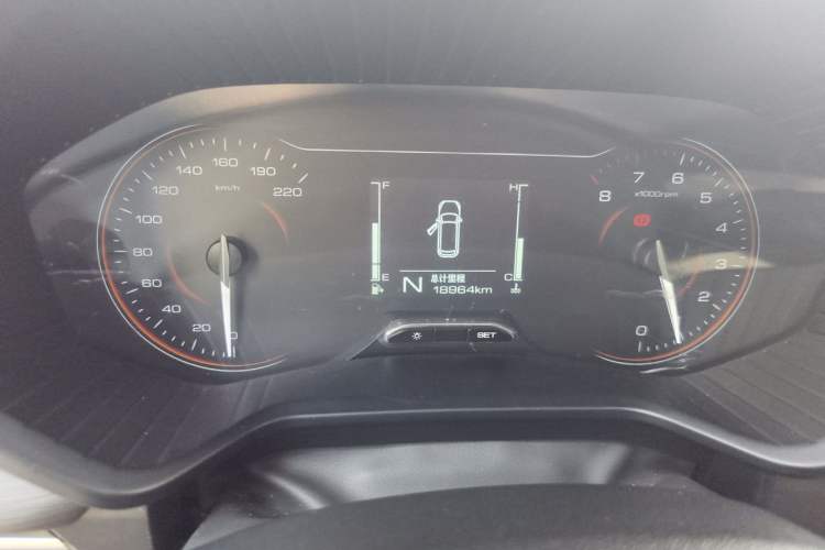 Used Wuling Jiachen 2022 1.5T Manual Comfort & Dynamic Version Instrument Cluster