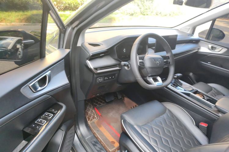 Used Wuling Jiachen 2022 1.5T CVT Deluxe Flagship Edition Interior 3