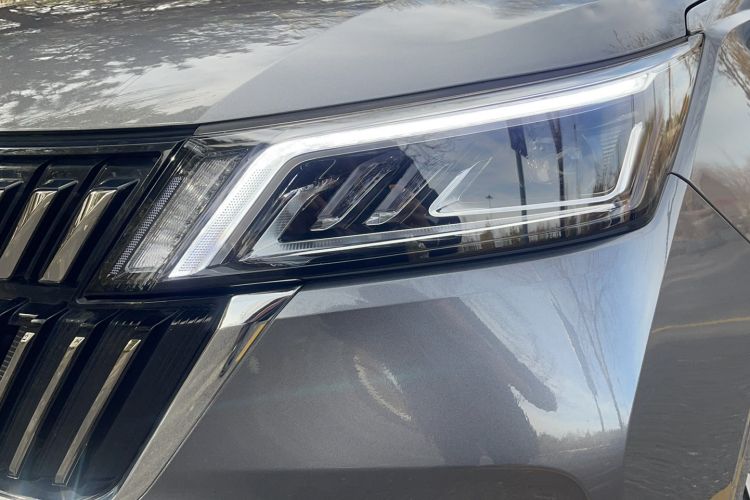 Used Wuling Jiachen 2022 1.5T CVT Deluxe Flagship Edition Left Front Headlight