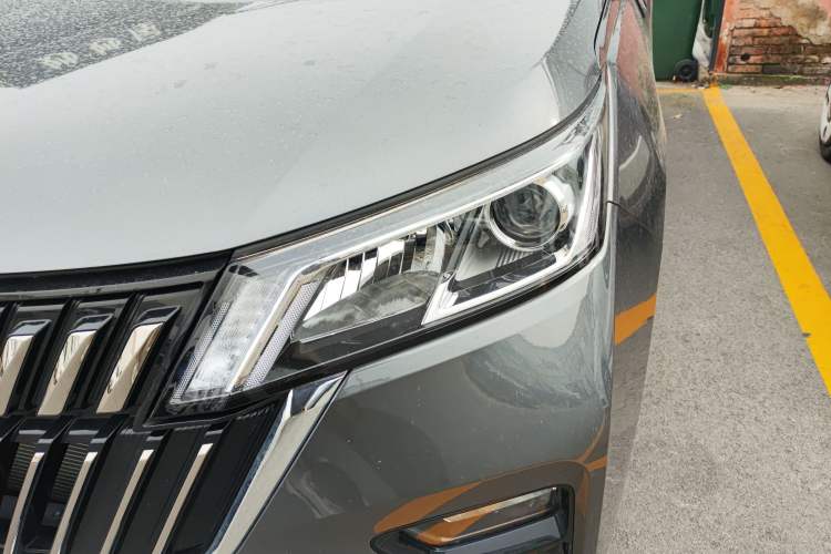 Used Wuling Jiachen 2022 1.5T CVT Smart Luxury Version Left Front Headlight