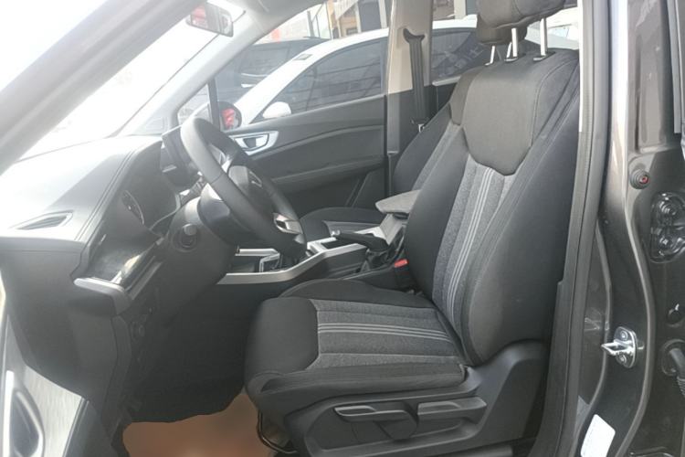 Used Wuling Jiachen 2022 1.5L Manual Enjoyment Elite Model Left Front Seat