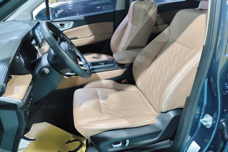 Used Wuling Jiachen 2022 1.5T CVT Deluxe Flagship Edition Left Front Seat