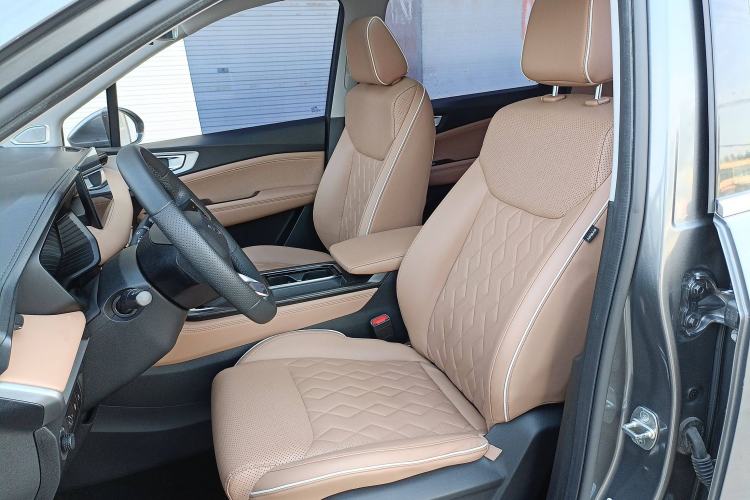 Used Wuling Jiachen 2022 1.5T CVT Deluxe Flagship Edition Left Front Seat