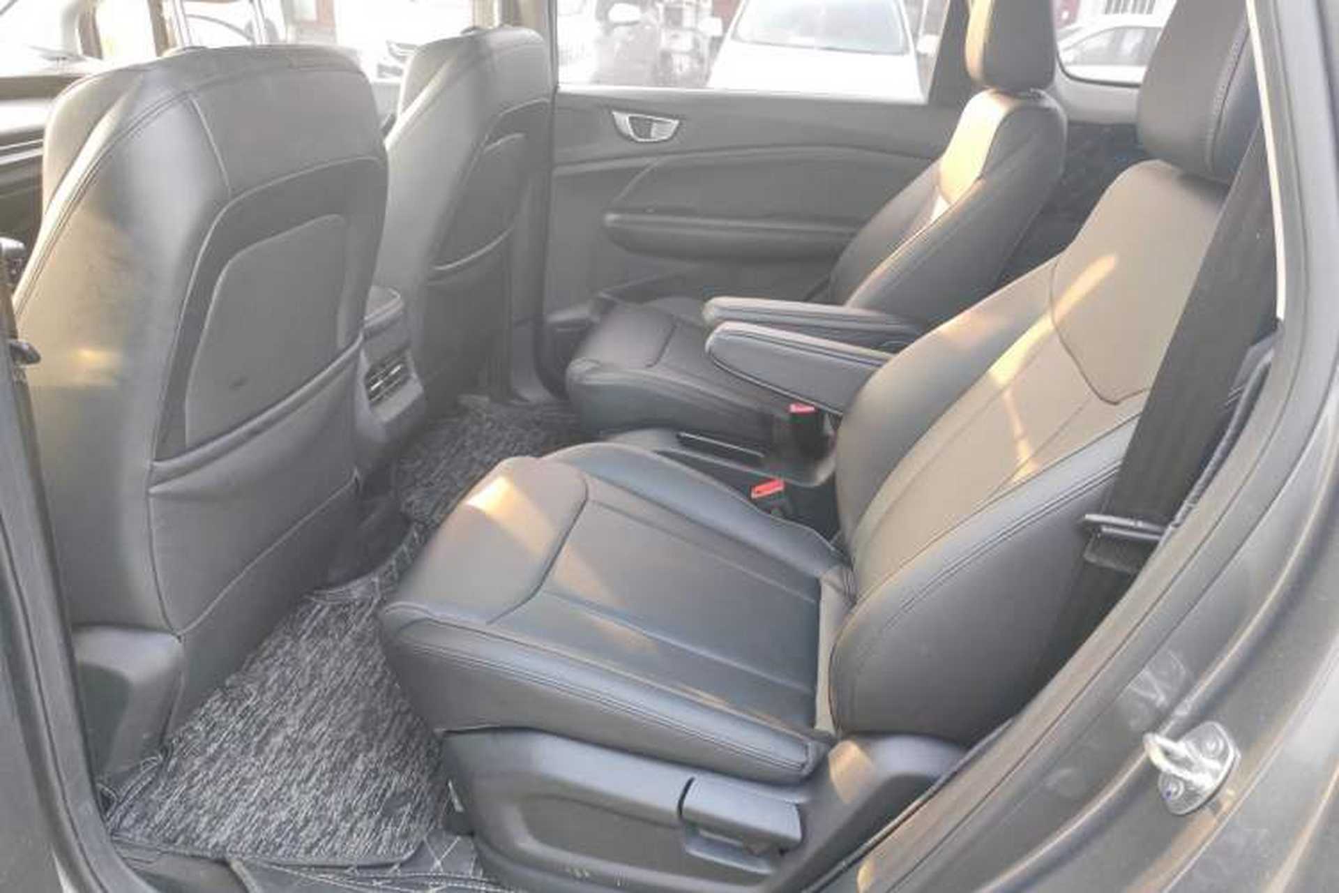 Used Wuling Jiachen 2022 1.5L Manual Comfort Edition Left Rear Seat