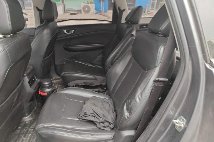 Used Wuling Jiachen 2022 1.5L Manual Comfort Edition Left Rear Seat