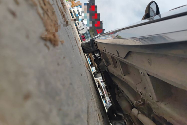 Used Wuling Jiachen 2022 1.5L Manual Enjoyment Elite Model Left Side Sill