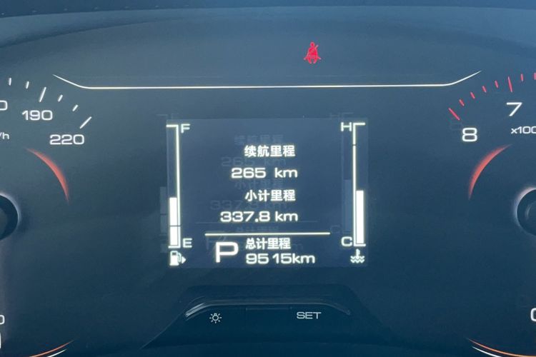 Used Wuling Jiachen 2022 1.5T CVT Smart Luxury Version Odometer Close Up