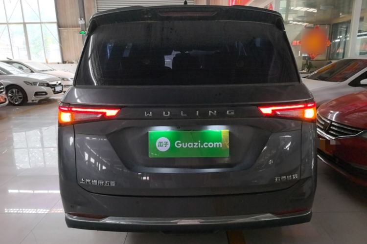 Used Wuling Jiachen 2022 1.5T Manual Light Enjoyment Dynamic Version Rear