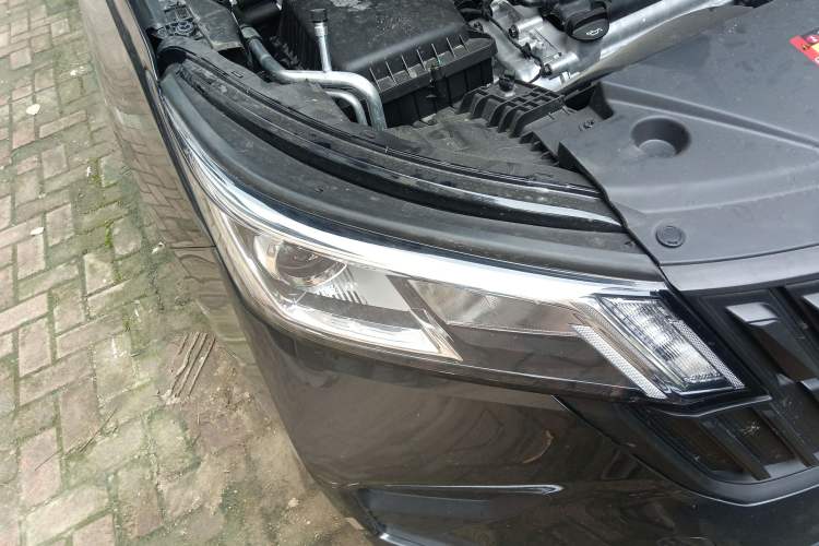 Used Wuling Jiachen 2022 1.5L Manual Enjoyment Elite Model Right Front Headlight