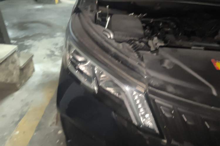 Used Wuling Jiachen 2022 1.5L Manual Enjoyment Elite Model Right Front Headlight