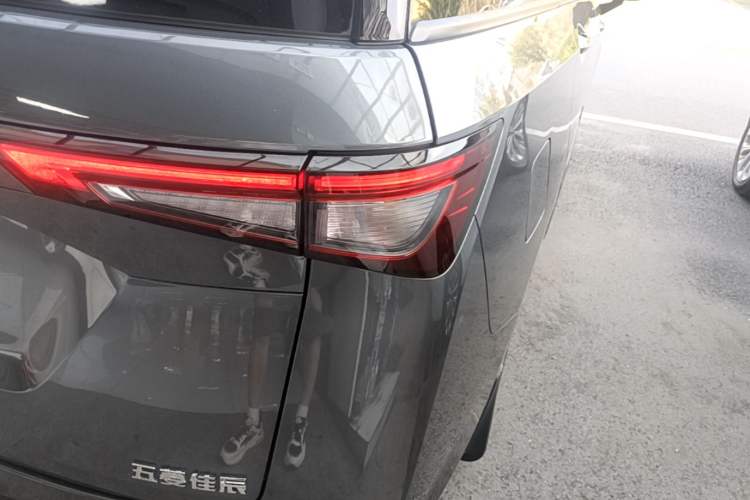 Used Wuling Jiachen 2022 1.5L Manual Enjoyment Elite Model Right Rear Taillight