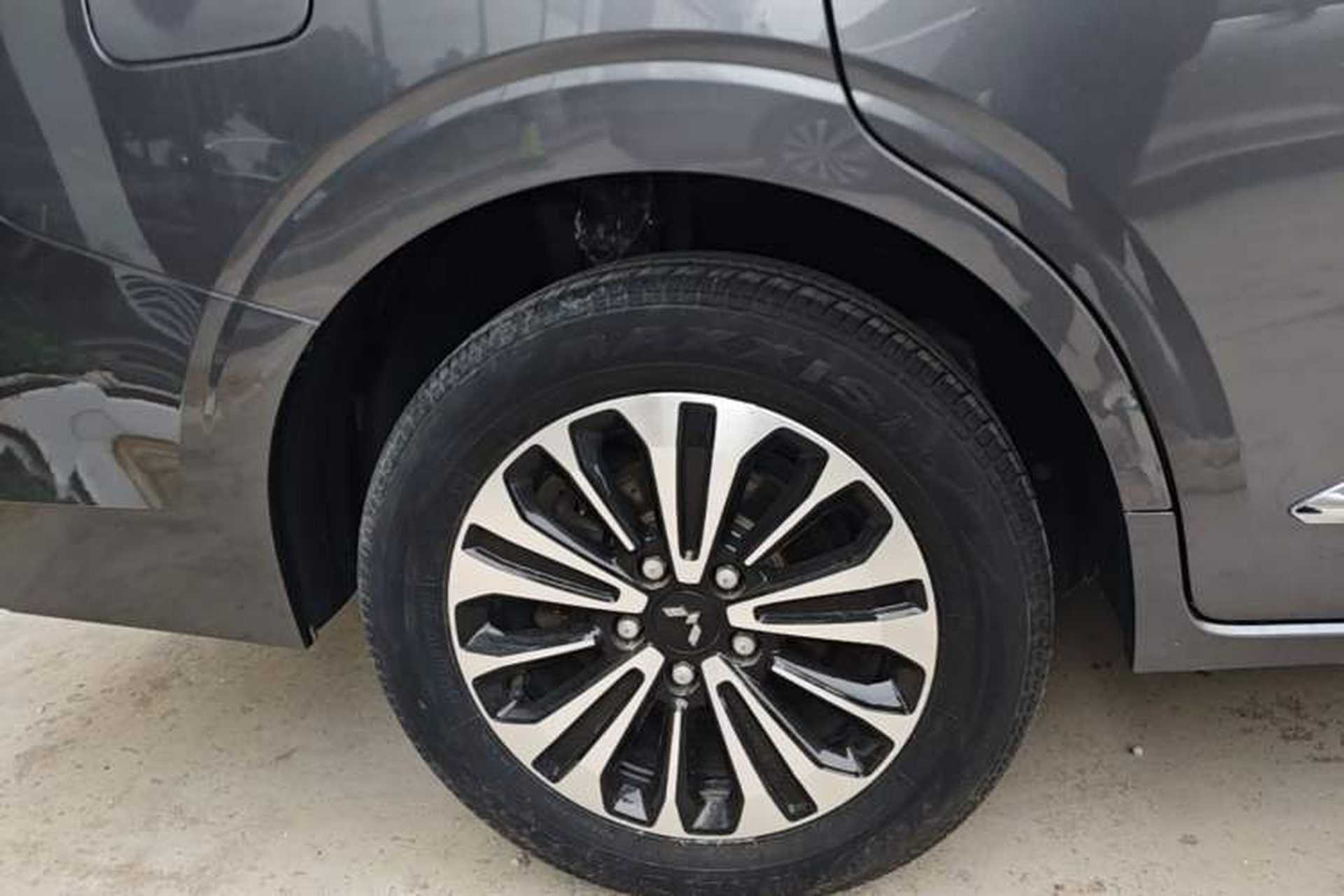 Used Wuling Jiachen 2022 1.5T CVT Deluxe Flagship Edition Right Rear Wheel Hub
