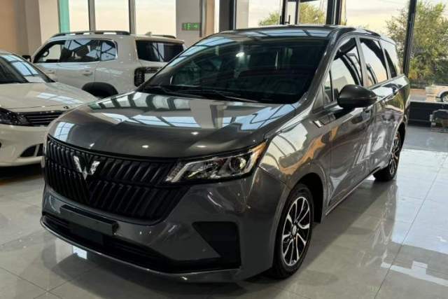 Used Wuling Jiachen 2022 1.5L Manual Enjoyment Elite Model