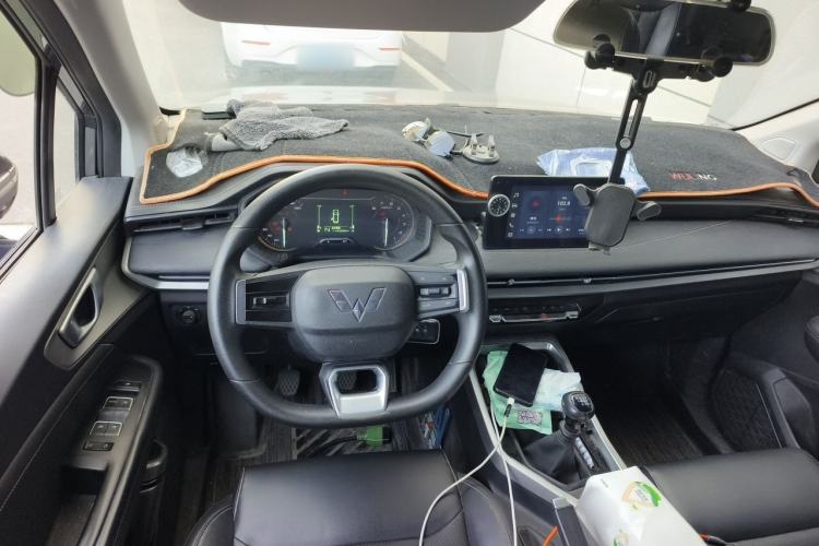 Used Wuling Jiachen 2022 1.5L Manual Comfort Edition Steering Wheel