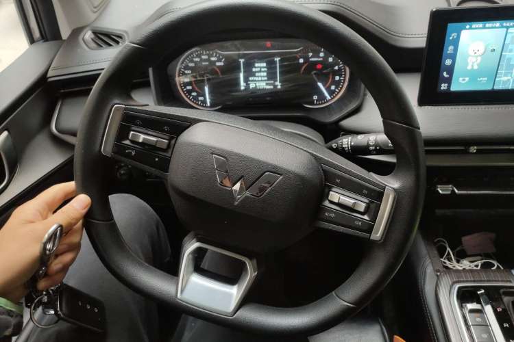 Used Wuling Jiachen 2022 1.5T CVT Smart Luxury Version Steering Wheel