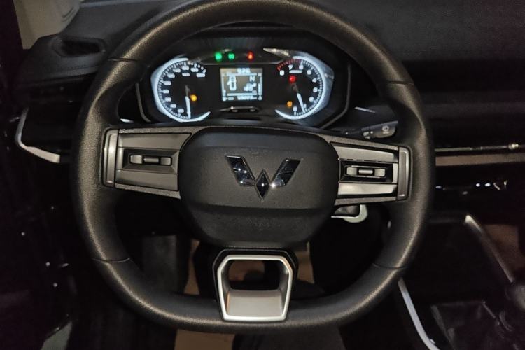 Used Wuling Jiachen 2022 1.5L Manual Enjoyment Elite Model Steering Wheel
