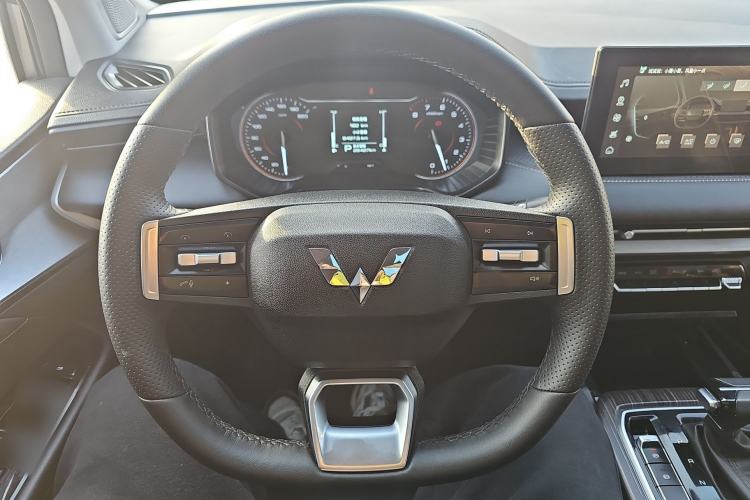 Used Wuling Jiachen 2022 1.5T CVT Deluxe Flagship Edition Steering Wheel