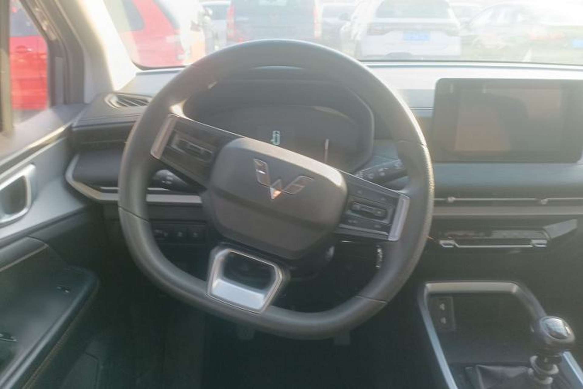 Used Wuling Jiachen 2022 1.5L Manual Comfort Edition Steering Wheel
