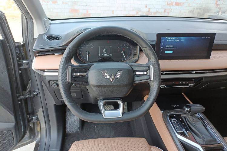 Used Wuling Jiachen 2022 1.5T CVT Deluxe Flagship Edition Steering Wheel
