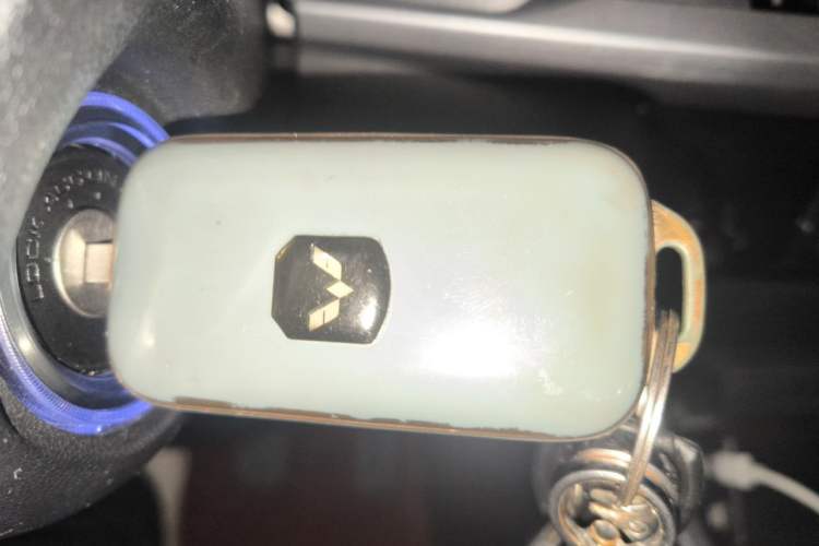 Used Wuling Jiachen 2022 1.5L Manual Enjoyment Elite Model Vehicle Key
