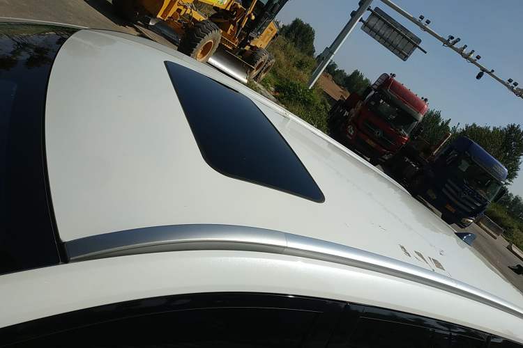 Used Wuling Jiachen 2022 1.5T CVT Deluxe Flagship Edition Roof