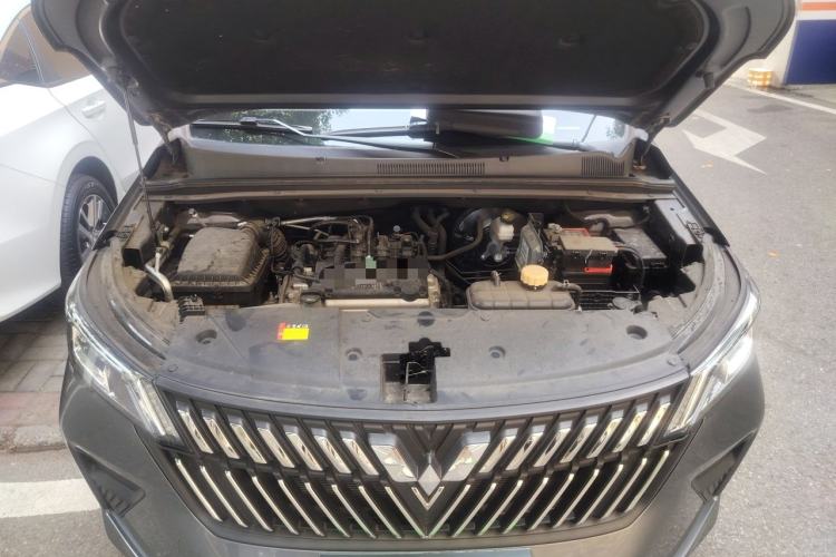 Used Wuling Jiachen 2022 1.5L Manual Enjoyment Elite Model Engine Bay