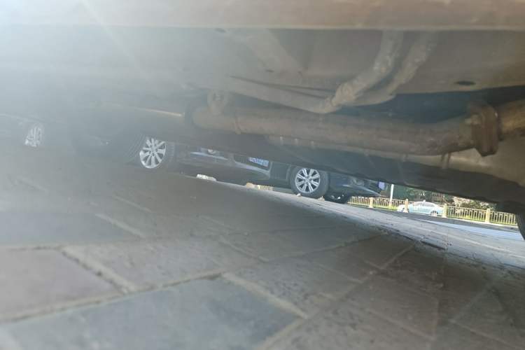 Used Wuling Jiachen 2022 1.5T CVT Smart Luxury Version Chassis Rear Left