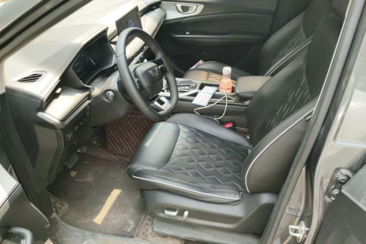 Used Wuling Jiachen 2022 1.5T CVT Deluxe Flagship Edition Driver Seat