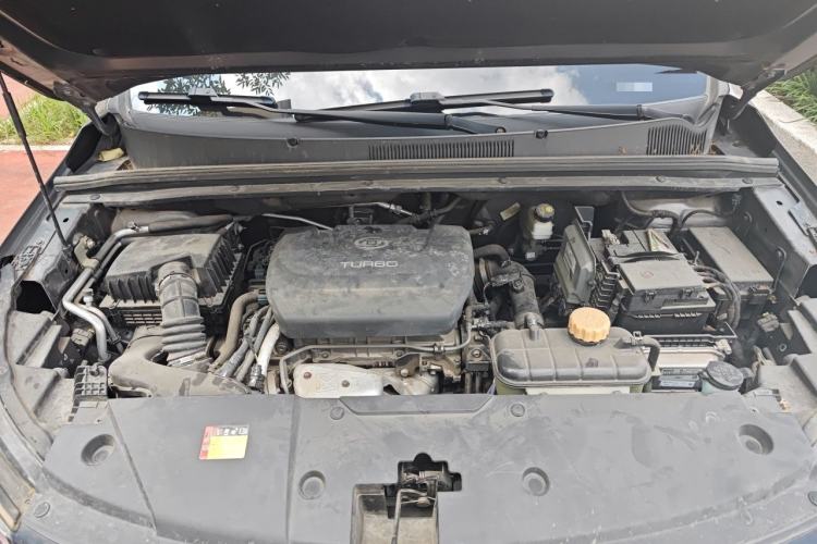 Used Wuling Jiachen 2022 1.5T CVT Deluxe Flagship Edition Engine Bay