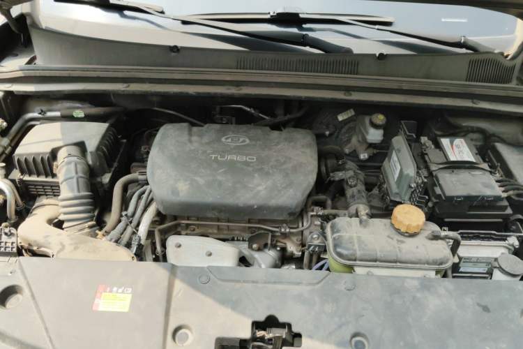 Used Wuling Jiachen 2022 1.5T CVT Deluxe Flagship Edition Engine Bay