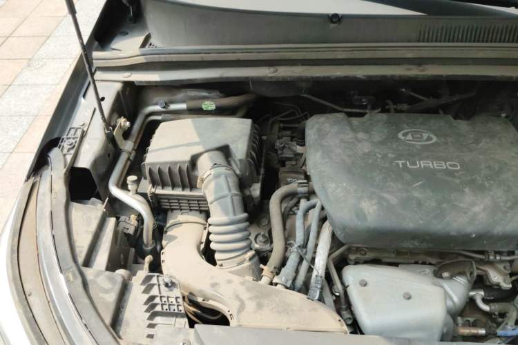 Used Wuling Jiachen 2022 1.5T CVT Deluxe Flagship Edition Engine Bay Right