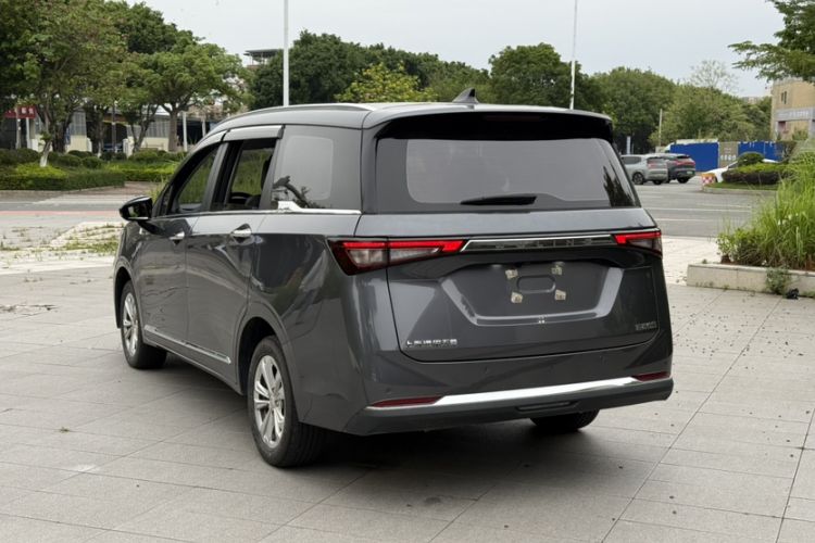 Used Wuling Jiachen 2022 1.5T CVT Smart Luxury Version Exterior 2