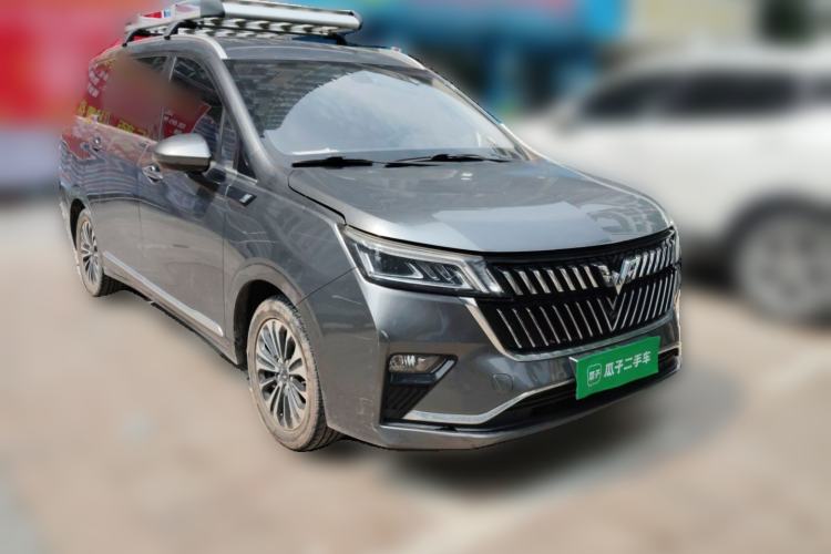 Used Wuling Jiachen 2022 1.5T CVT Deluxe Flagship Edition Front Right 45 Deg